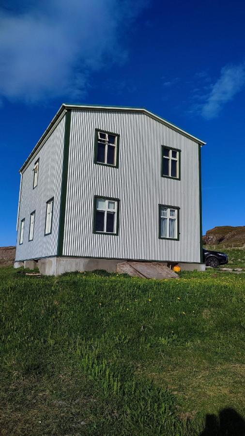 Happy-Cove Guesthouse - By The Sea Bakkafjorthur Eksteriør bilde
